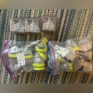 Comotomo bottles and extra unopened nipples